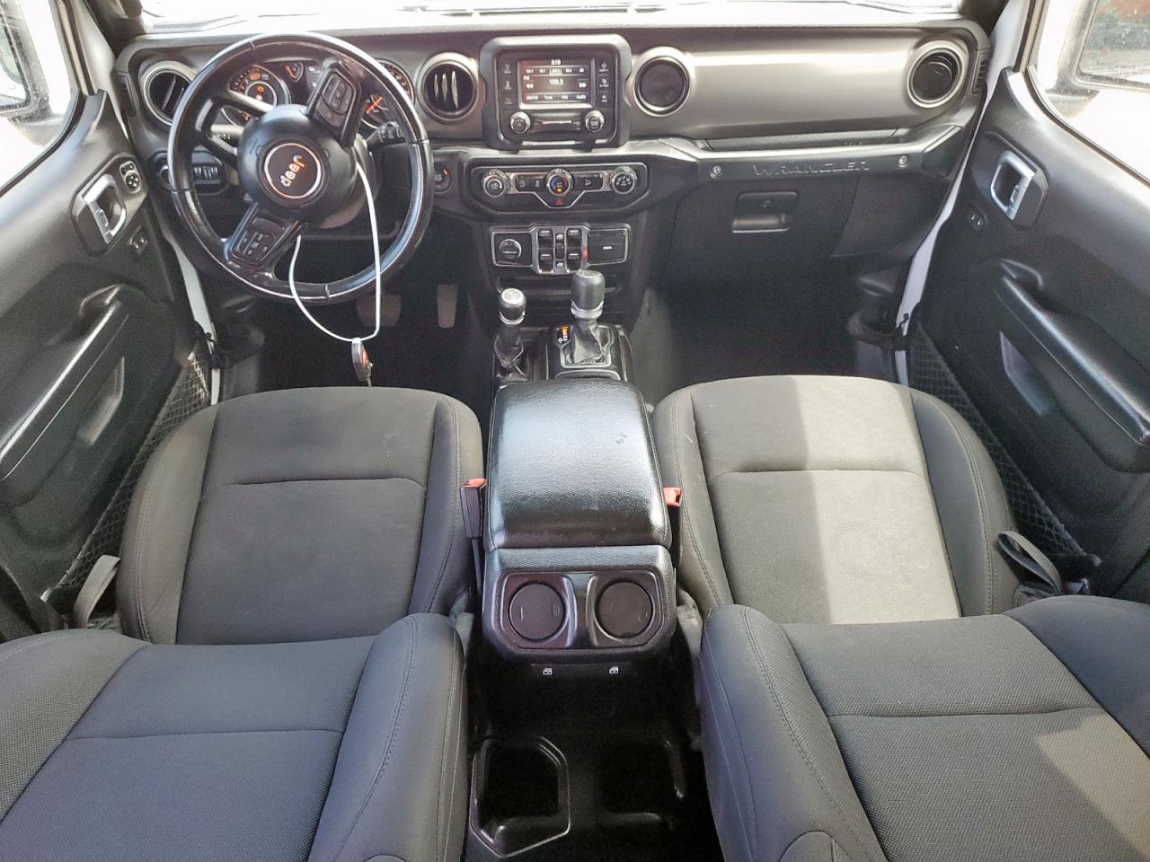 2019 Jeep Wrangler Unlimited Sport VIN: 1C4HJXDN7KW592544 Lot: 63093445