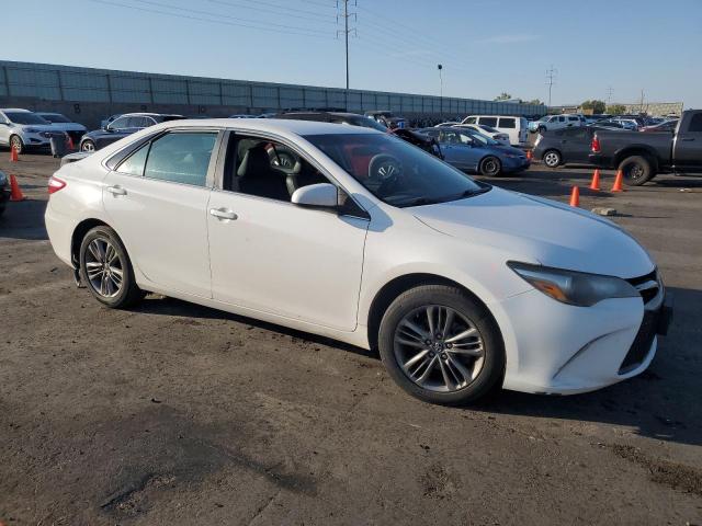  TOYOTA CAMRY 2017 Biały