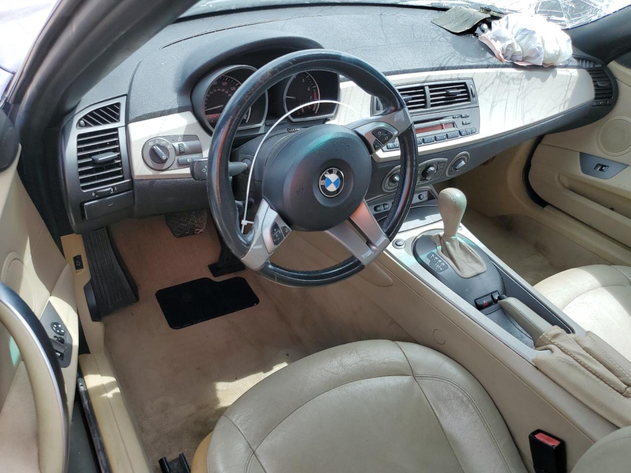 2004 BMW Z4 2.5 VIN: 4USBT33504LS51074 Lot: 64272945