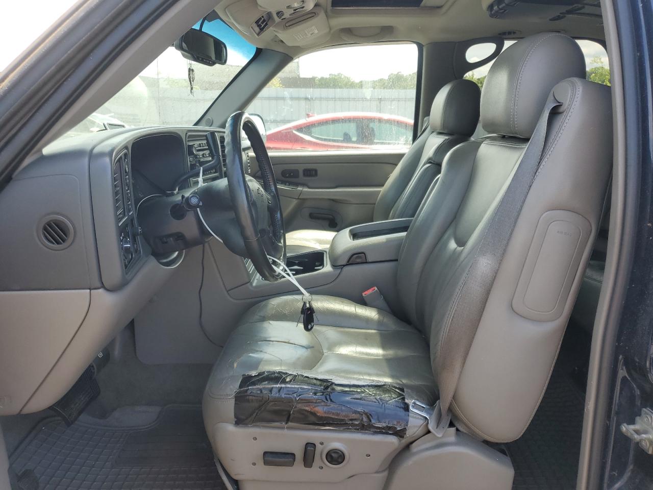 2004 Chevrolet Tahoe K1500 VIN: 1GNEK13Z84J221708 Lot: 63347135