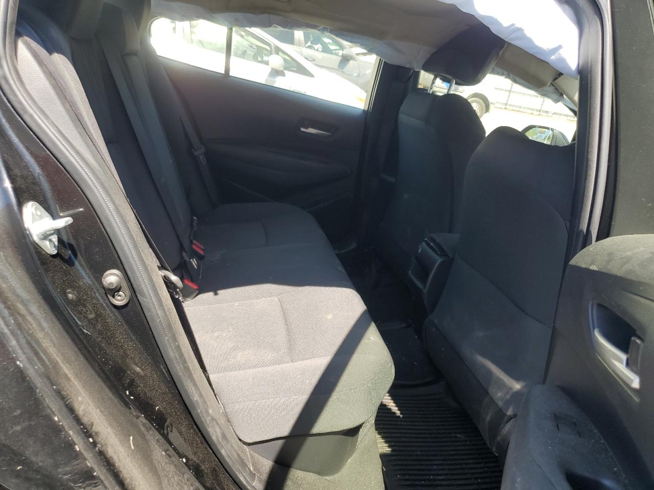 2020 Toyota Corolla Le VIN: JTDEBRBE3LJ015975 Lot: 65556695