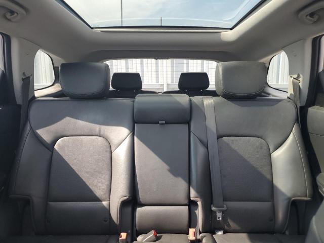 2016 HYUNDAI SANTA FE SE  