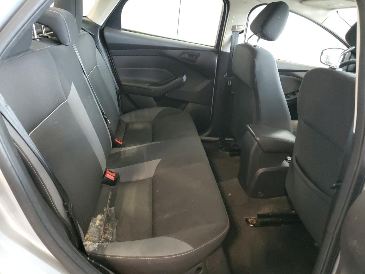 2012 Ford Focus Se VIN: 1FAHP3F20CL367563 Lot: 64927045