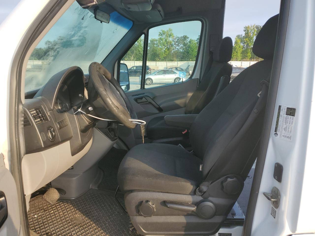 2016 Mercedes-Benz Sprinter 2500 VIN: WD3PE8DD1GP314571 Lot: 65000135
