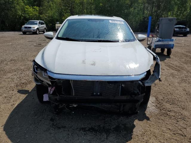  VOLKSWAGEN PASSAT 2021 Biały