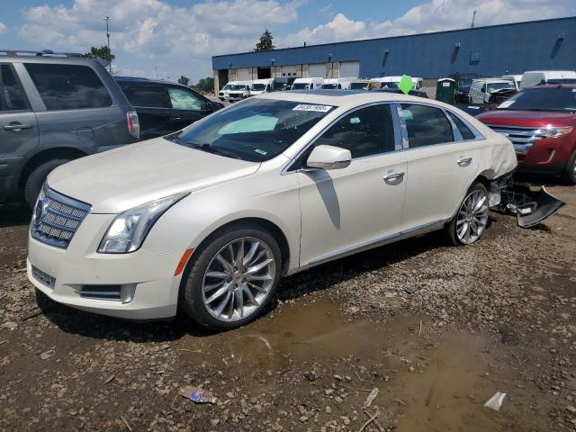 Sedans CADILLAC XTS 2014 Biały