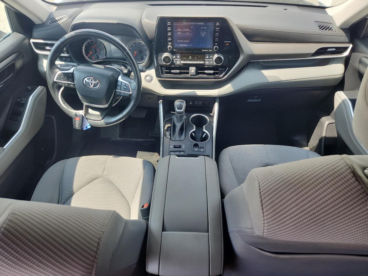 2022 Toyota Highlander L VIN: 5TDBZRBHXNS587561 Lot: 63030175