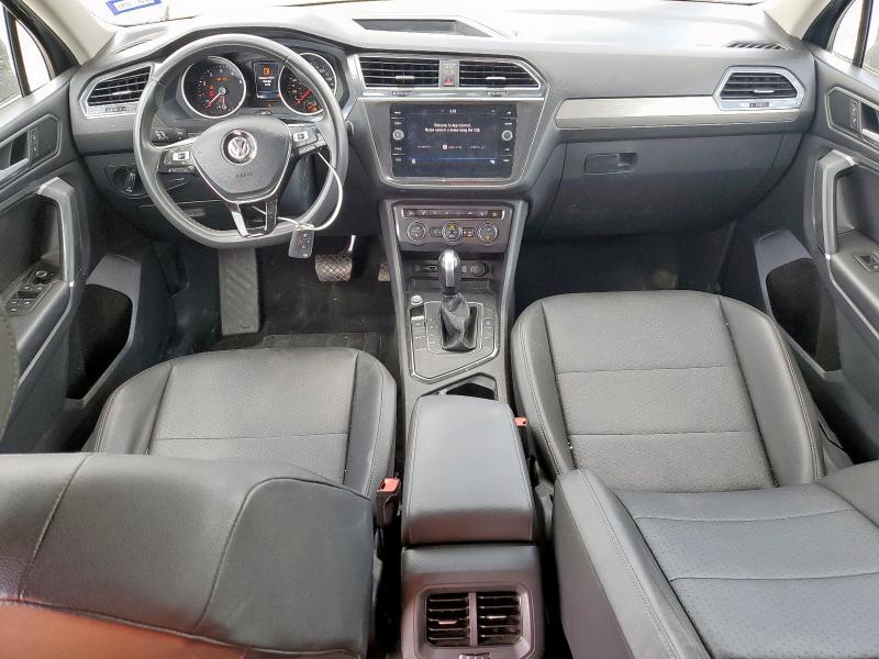  VOLKSWAGEN TIGUAN 2020 Серый