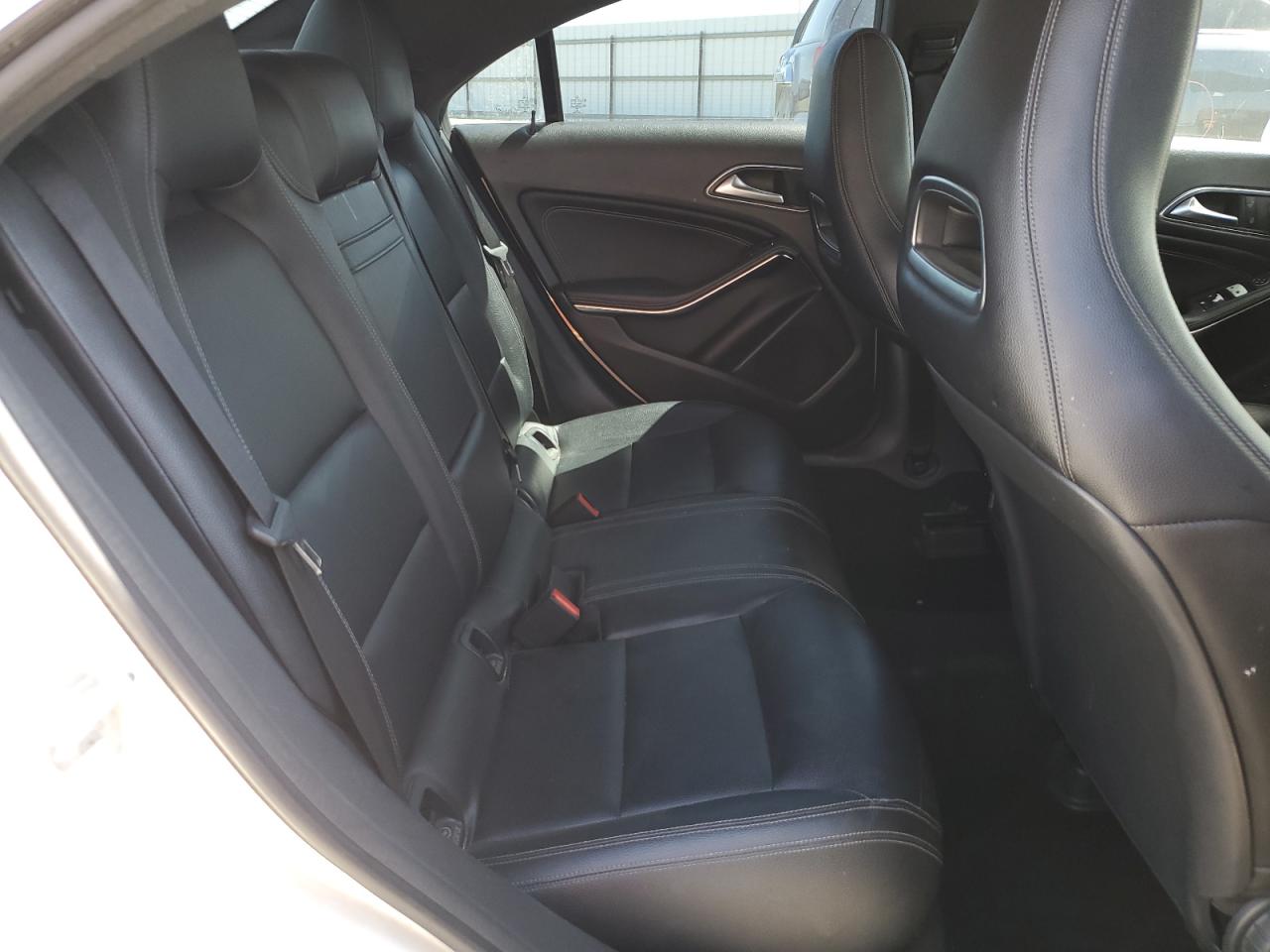 wddsj4eb8gn364175 WDDSJ4EB8GN364175 2016 Mercedes-Benz Cla 250