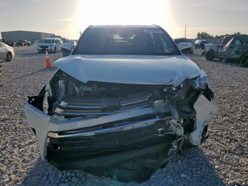  TOYOTA HIGHLANDER 2018 Biały