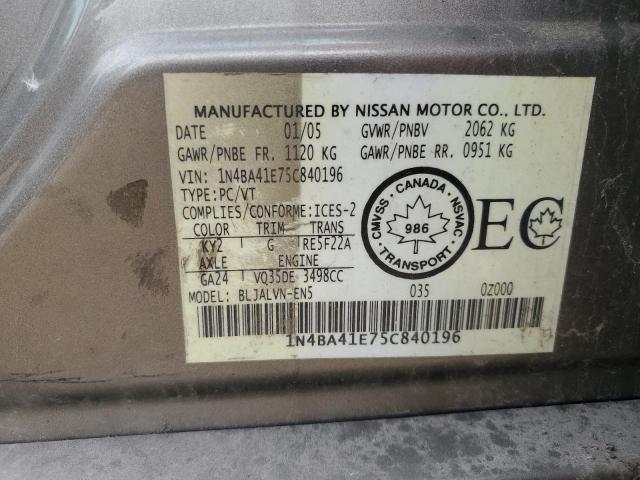 2005 NISSAN MAXIMA SE  