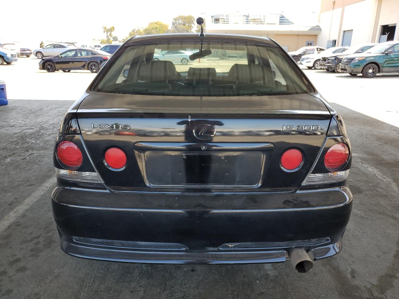 2004 Lexus Is 300 VIN: JTHBD192240087573 Lot: 64669205