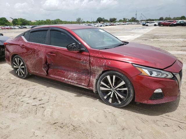  NISSAN ALTIMA 2019 Красный