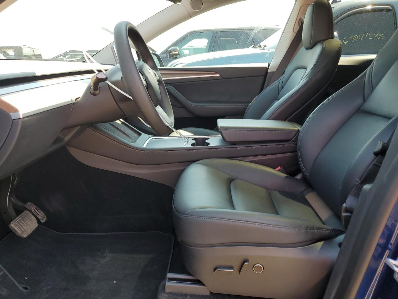 2023 Tesla Model Y VIN: 7SAYGDEE9PF750599 Lot: 63790675