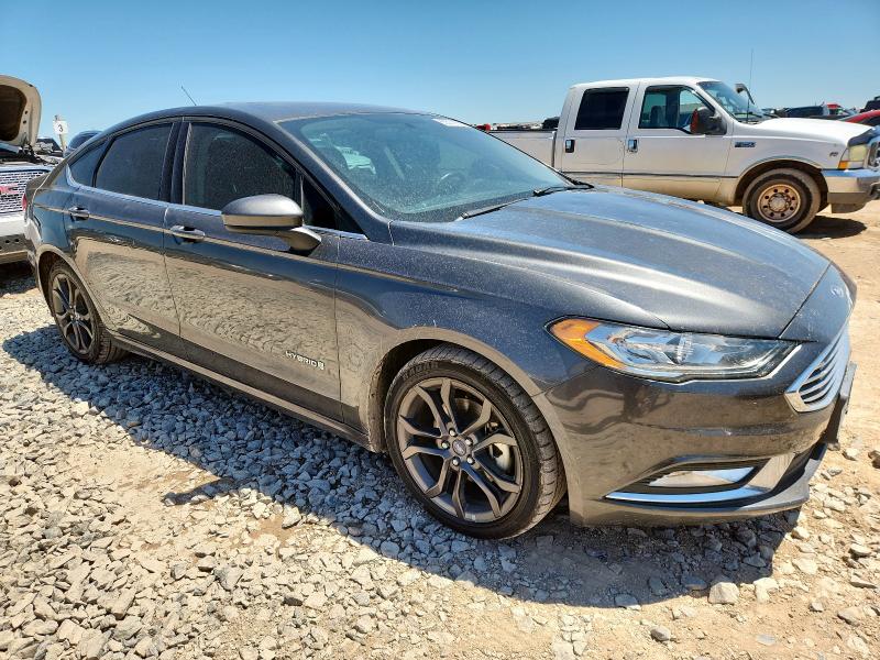  FORD FUSION 2018 Серый