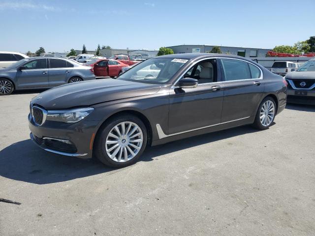  BMW 7 SERIES 2016 Коричневый