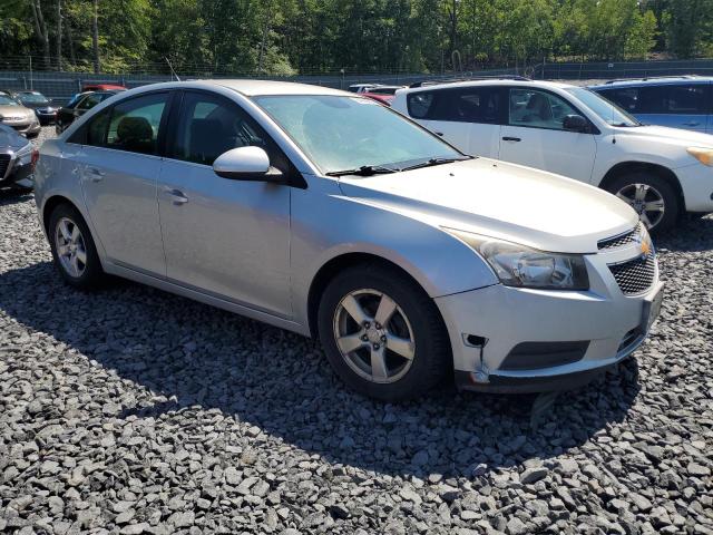 Sedans CHEVROLET CRUZE 2014 Srebrny