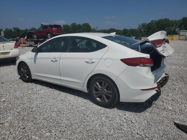  HYUNDAI ELANTRA 2018 Biały