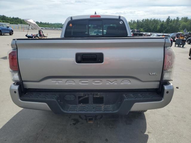  TOYOTA TACOMA 2020 Srebrny