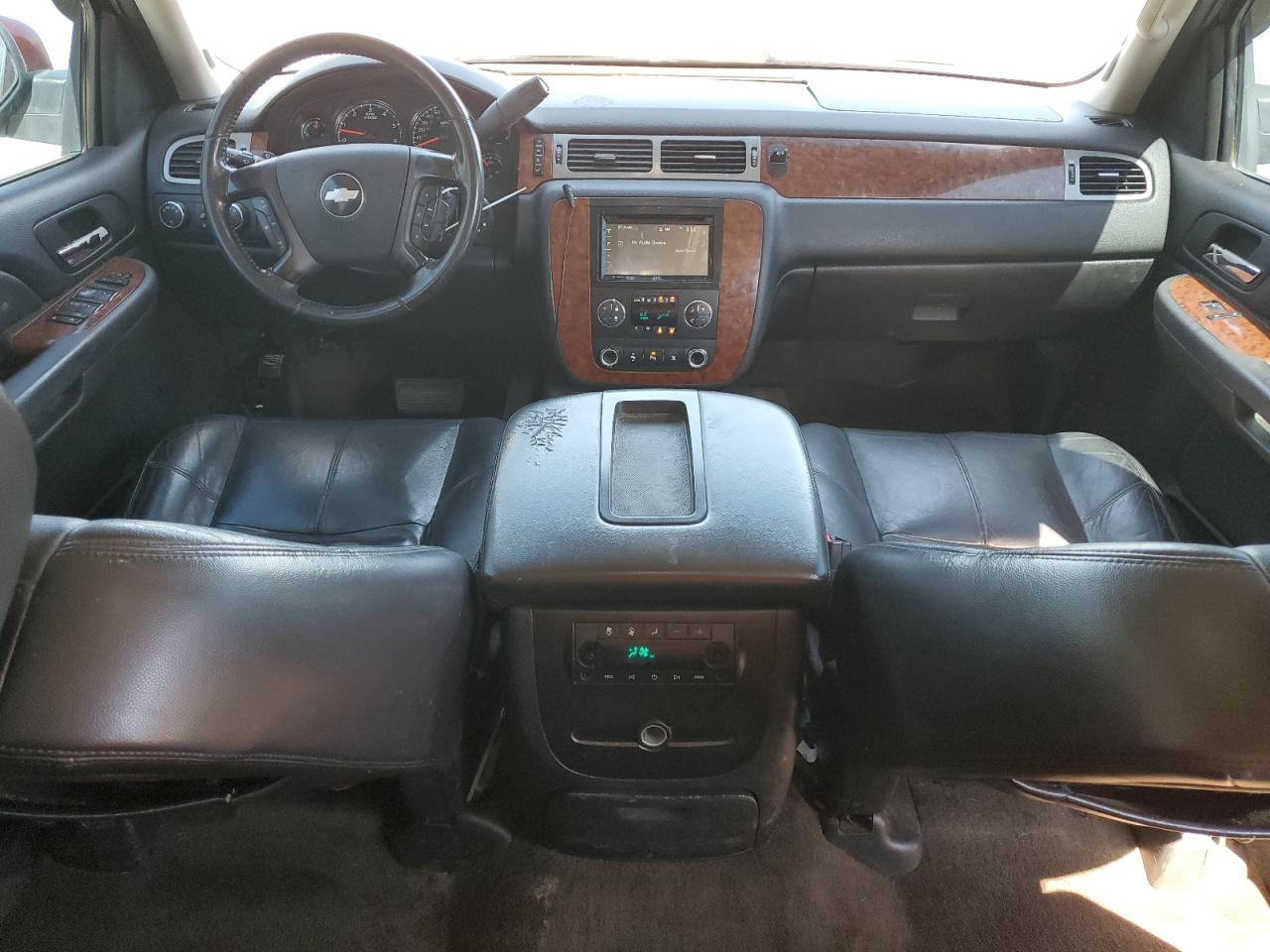 2008 Chevrolet Suburban K1500 Ls VIN: 1GNFK16318R145378 Lot: 64331275