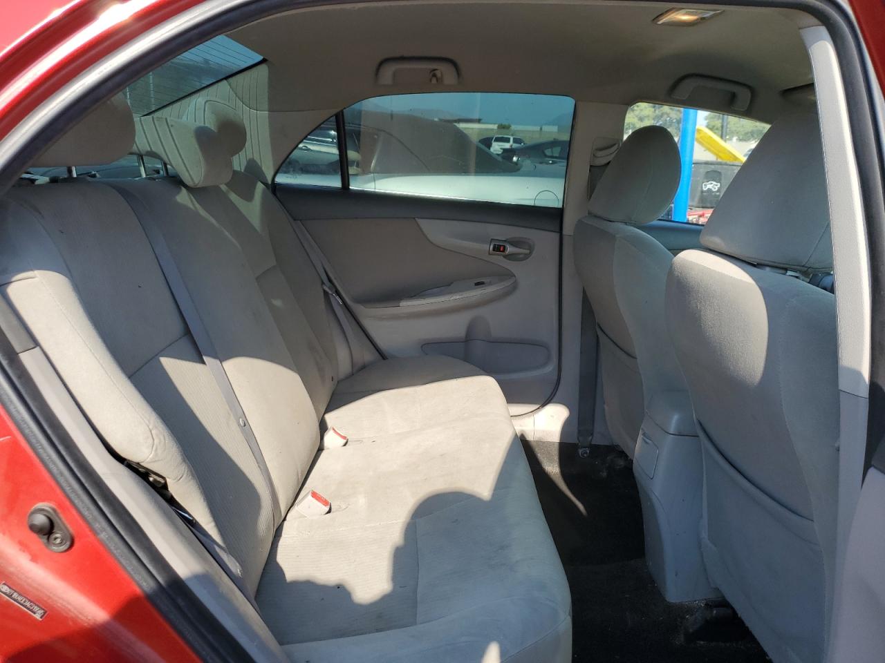 2010 Toyota Corolla Base VIN: 2T1BU4EE3AC319585 Lot: 64863555