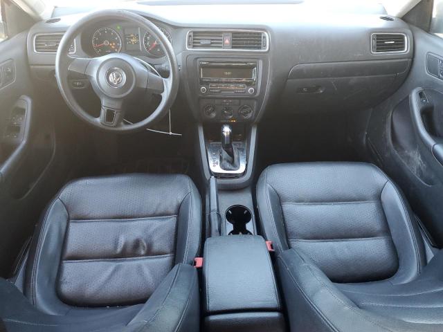 Sedans VOLKSWAGEN JETTA 2014 Szary