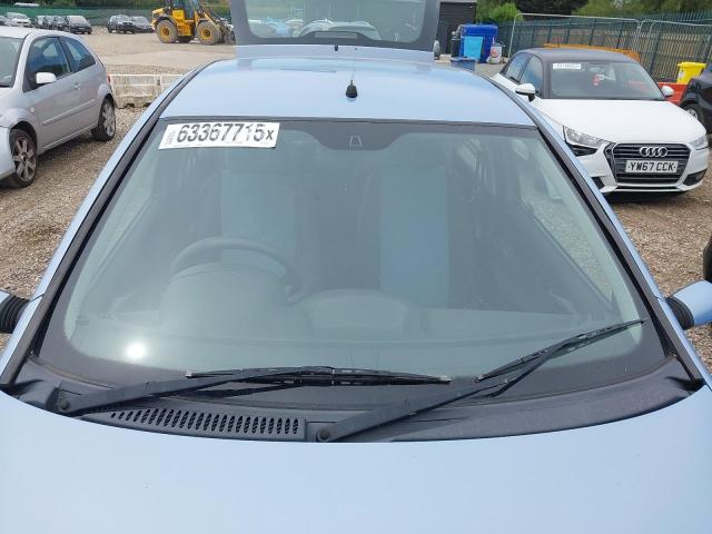 2005 FIAT PUNTO DYNA