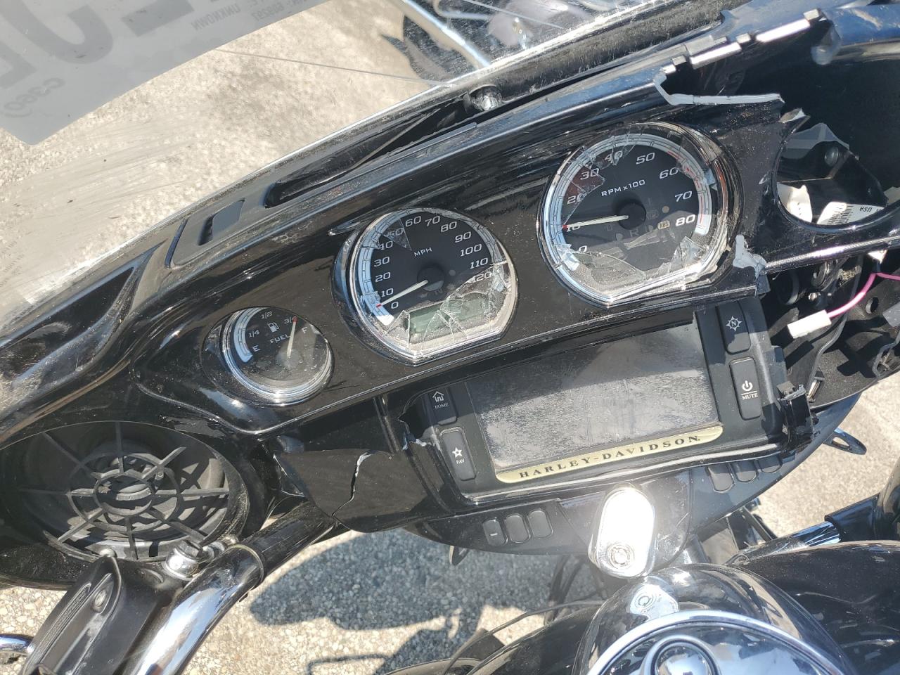 2016 Harley-Davidson Flhtk Ultra Limited VIN: 1HD1KEL16GB609297 Lot: 71900585
