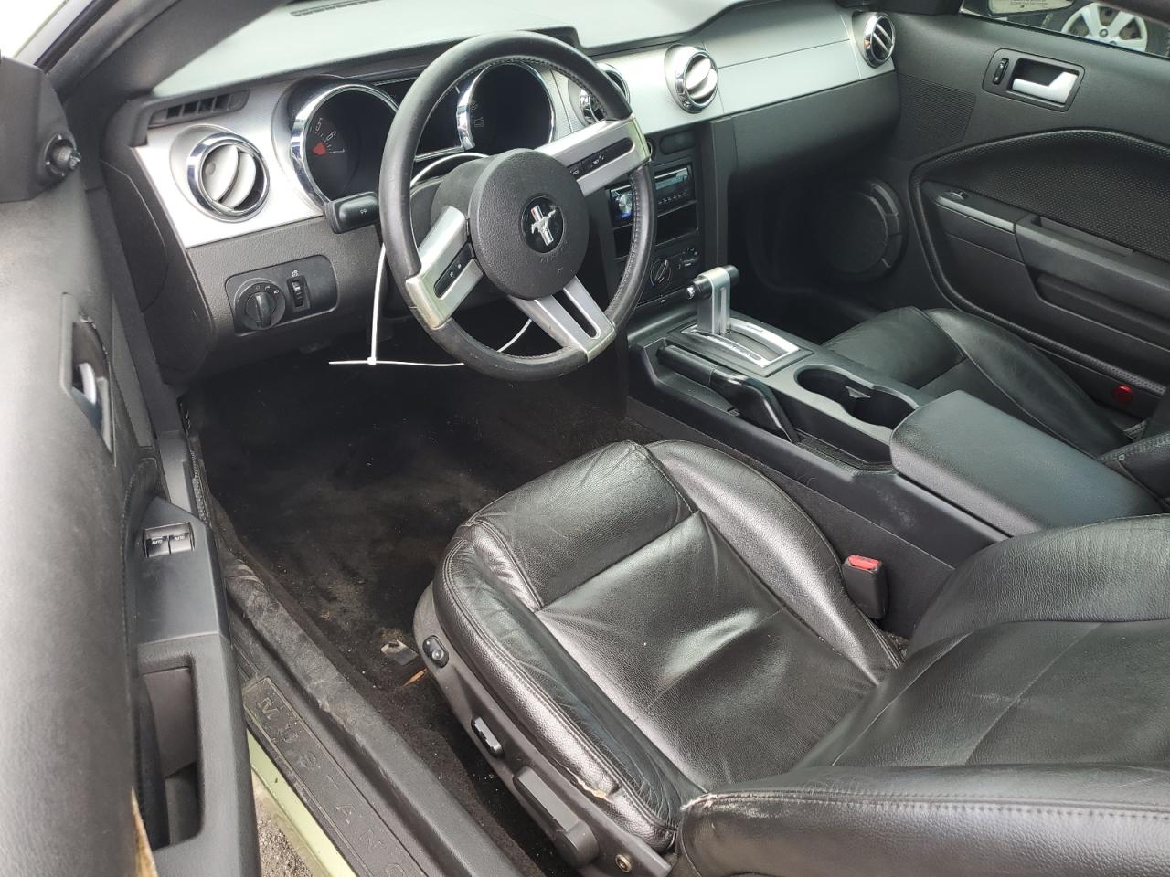 2005 Ford Mustang VIN: 1ZVFT80N255179676 Lot: 65148535