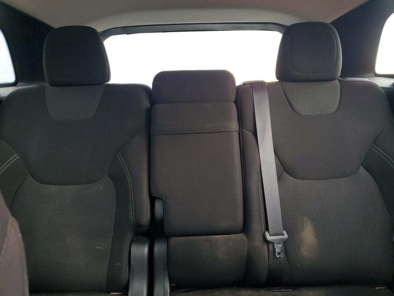 2017 Jeep Cherokee Latitude VIN: 1C4PJMCBXHW663858 Lot: 64079825