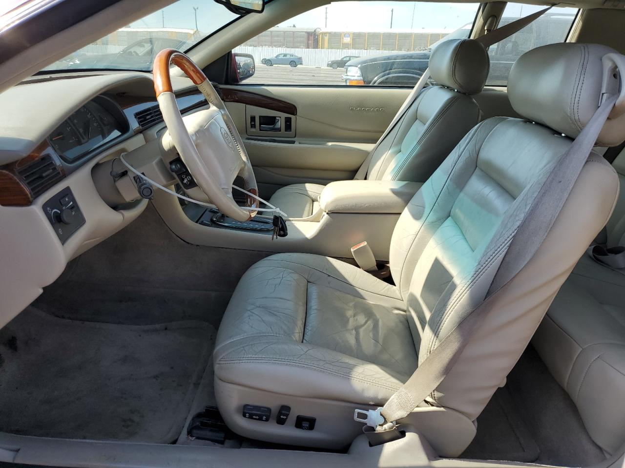 2000 Cadillac Eldorado Esc VIN: 1G6EL12Y2YU151886 Lot: 65156625