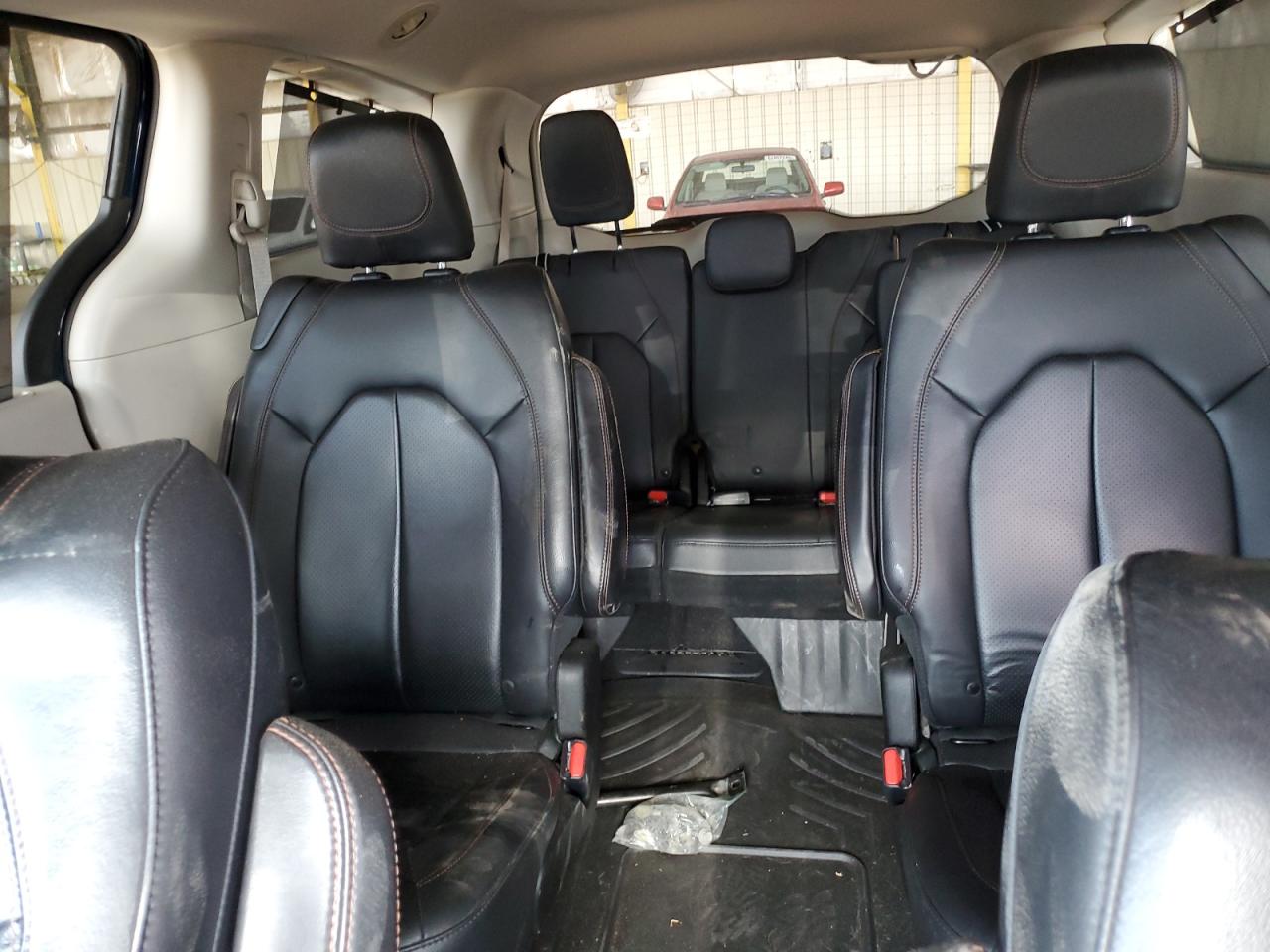 2018 Chrysler Pacifica Touring L VIN: 2C4RC1BG3JR129100 Lot: 63515095