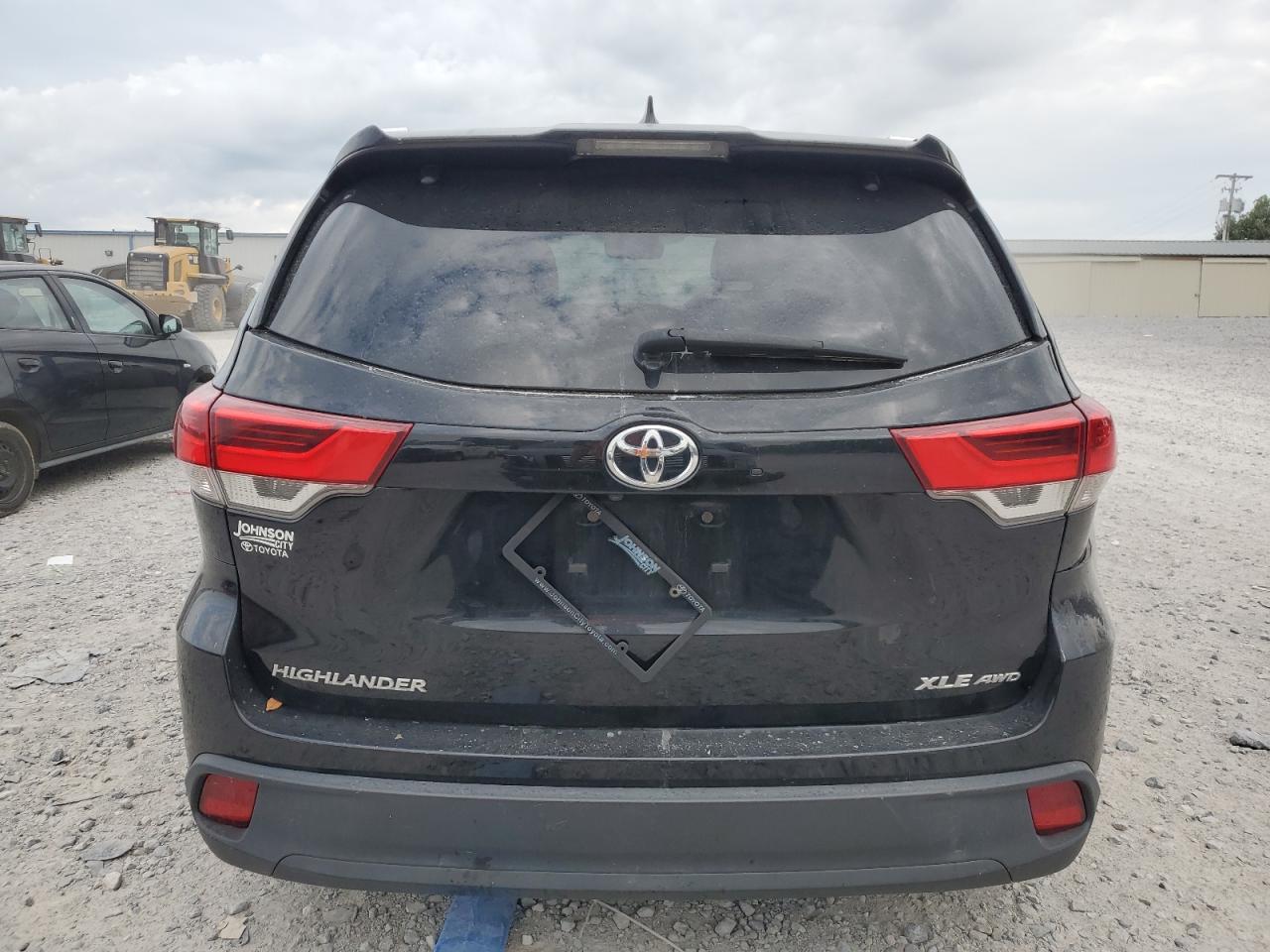 2019 Toyota Highlander Se VIN: 5TDJZRFHXKS737752 Lot: 67038765