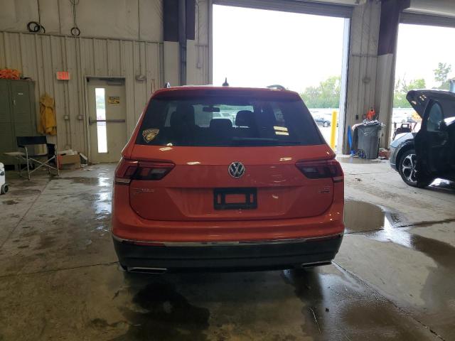  VOLKSWAGEN TIGUAN 2018 Orange