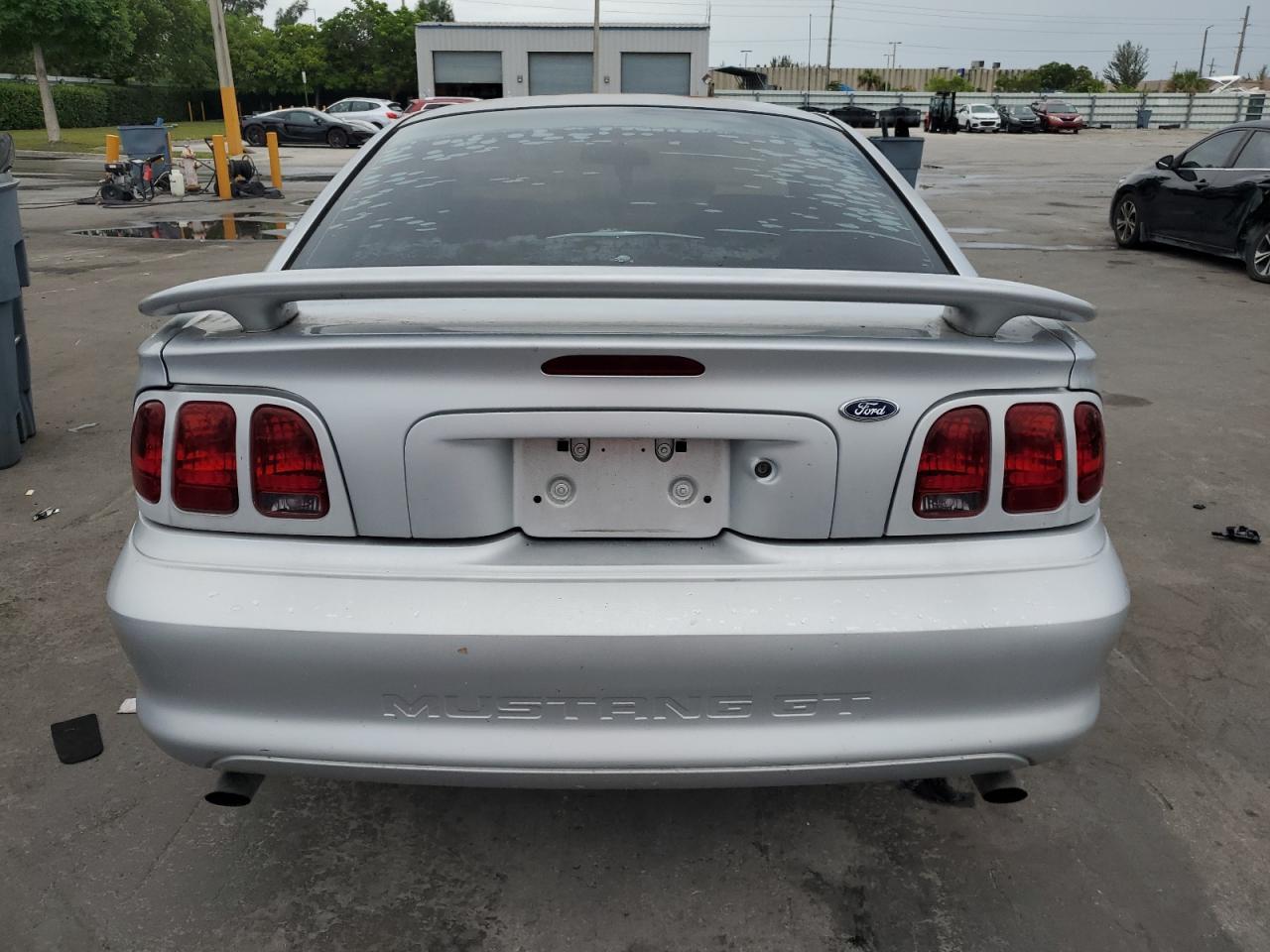 1998 Ford Mustang Gt VIN: 1FAFP42XXWF229613 Lot: 63231905