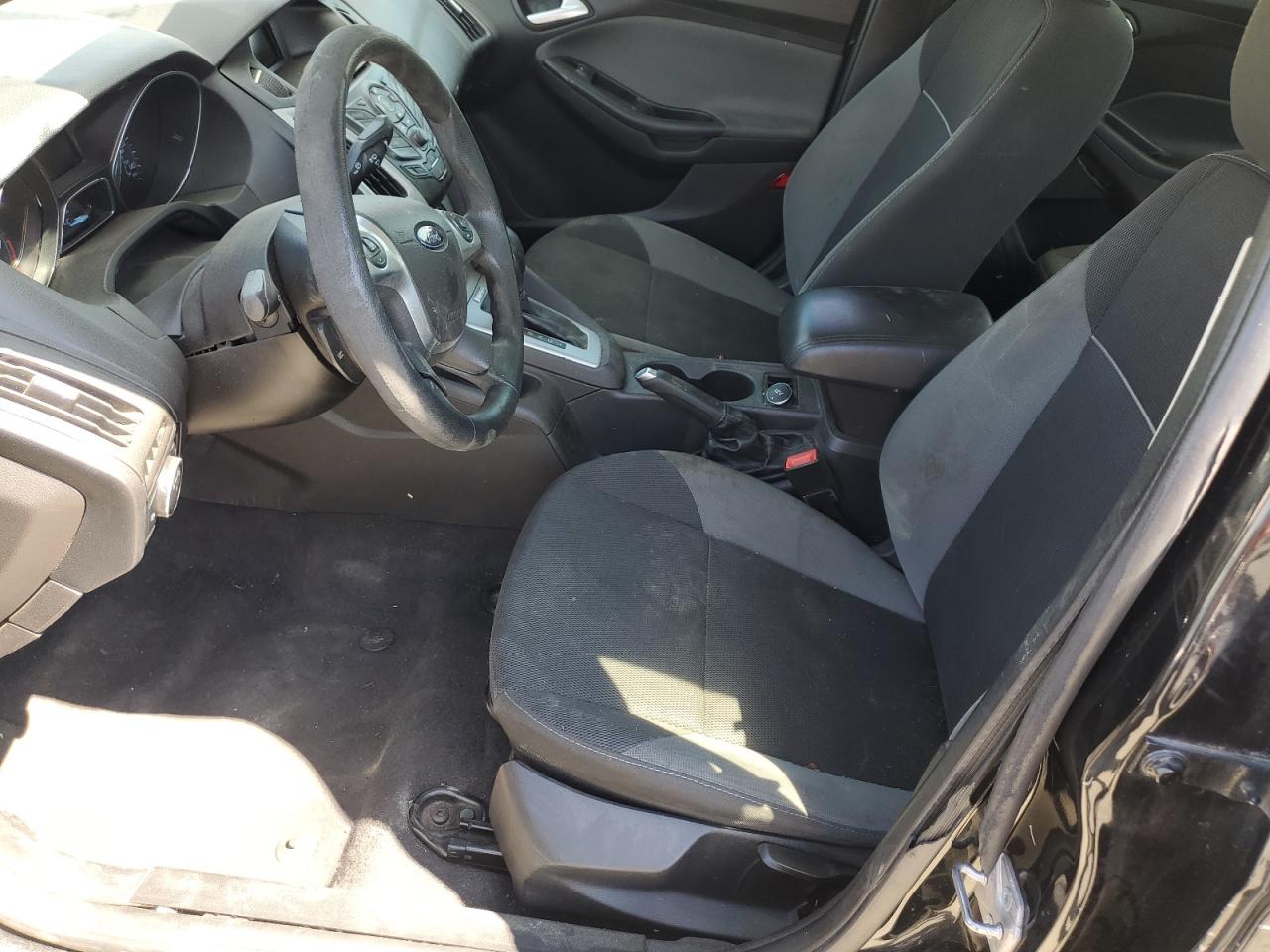 2014 Ford Focus Se VIN: 1FADP3F25EL266925 Lot: 61353655