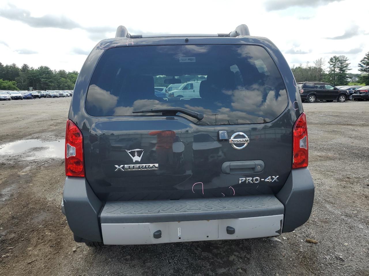 2015 Nissan Xterra X VIN: 5N1AN0NW2FN652905 Lot: 64046425