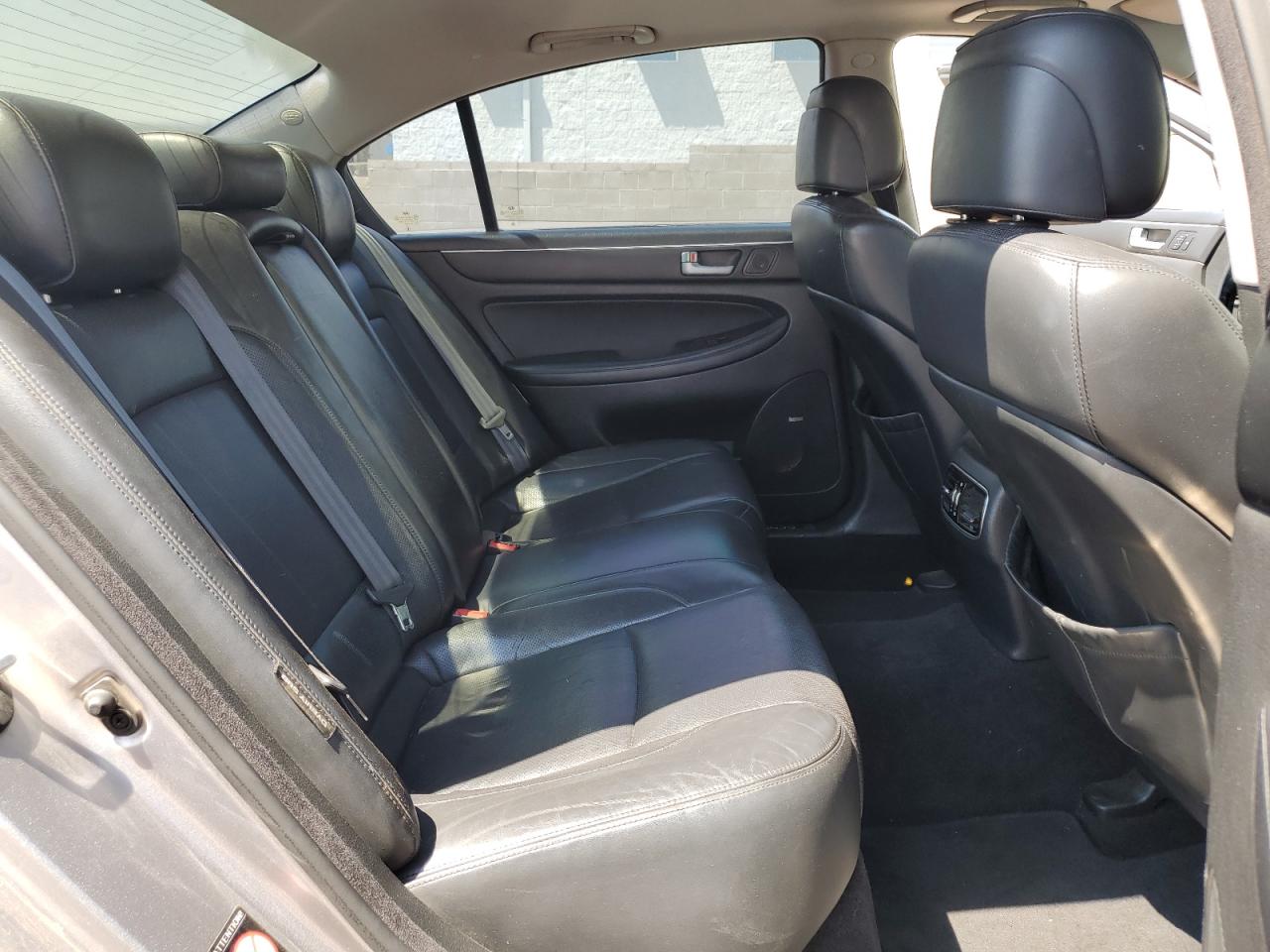 2013 Hyundai Genesis 5.0L VIN: KMHGC4DH1DU250256 Lot: 64666765