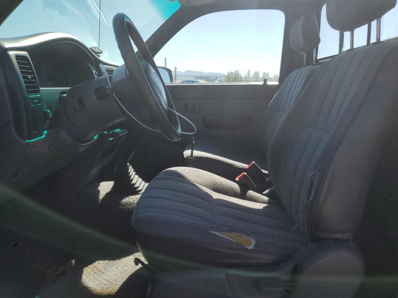 1995 Toyota Tacoma VIN: 4TAUN41B3SZ056664 Lot: 65480455