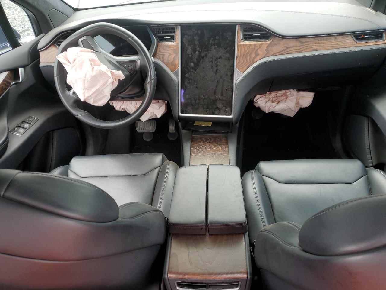 2019 Tesla Model X VIN: 5YJXCDE2XKF189588 Lot: 64865325