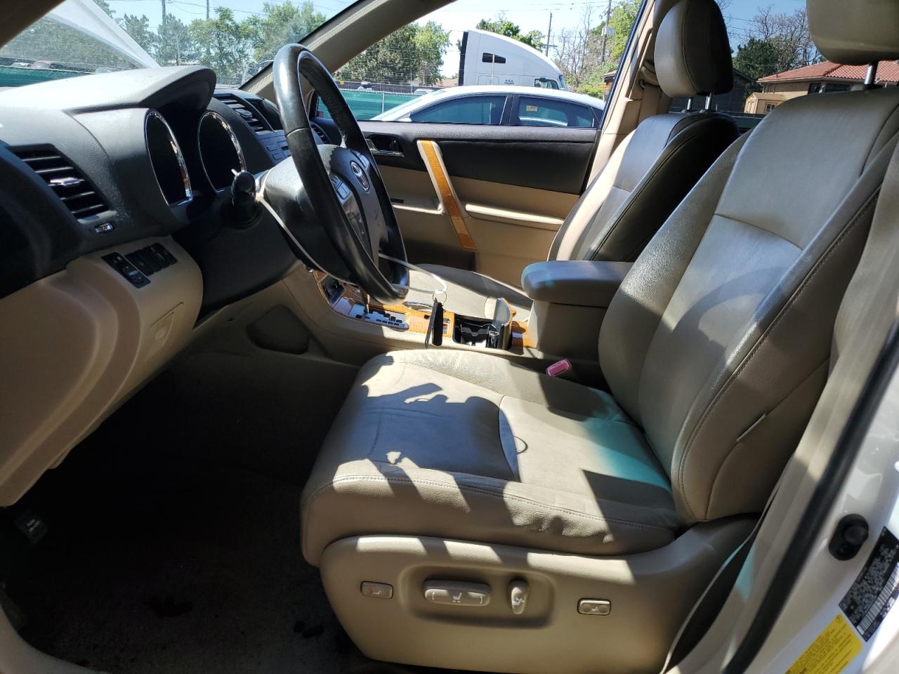 2008 Toyota Highlander Hybrid Limited VIN: JTEEW44A882025349 Lot: 63488625
