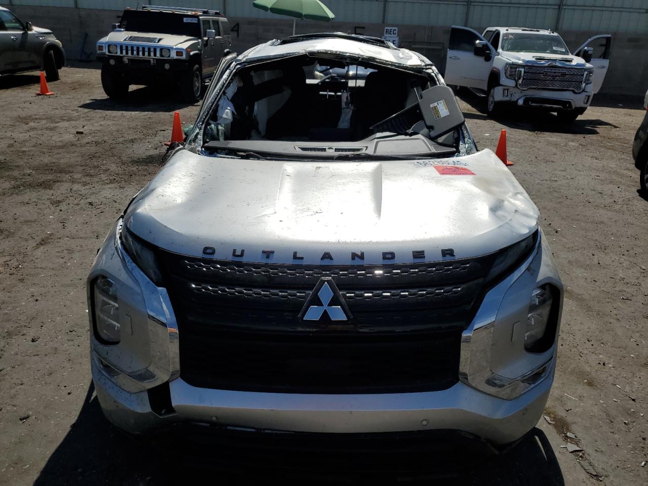 2022 MITSUBISHI OUTLANDER | SE