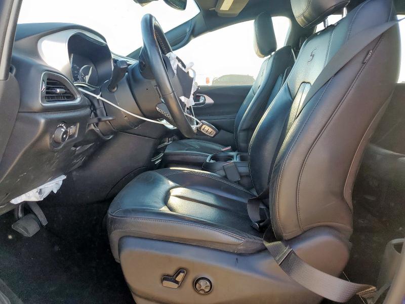  CHRYSLER PACIFICA 2019 Granatowy