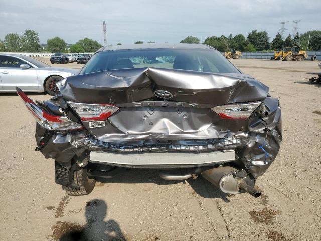  TOYOTA CAMRY 2018 Szary