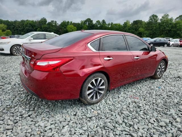  NISSAN ALTIMA 2017 Czerwony
