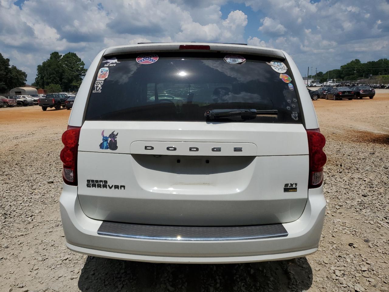 2017 Dodge Grand Caravan Sxt VIN: 2C4RDGCG4HR807457 Lot: 66911405