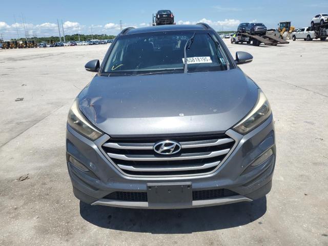  HYUNDAI TUCSON 2017 Silver