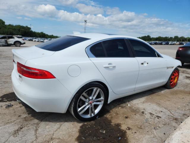  JAGUAR XE 2017 Белы