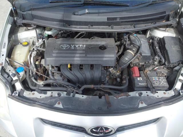 2009 TOYOTA AURIS