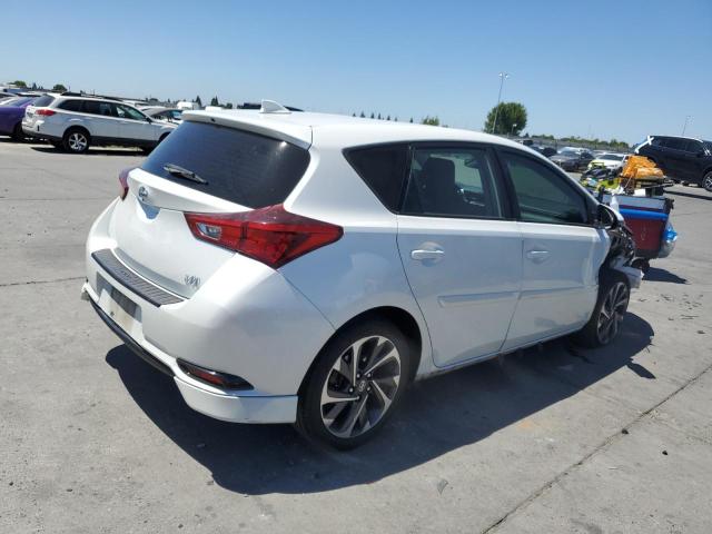  TOYOTA SCION 2016 Белы